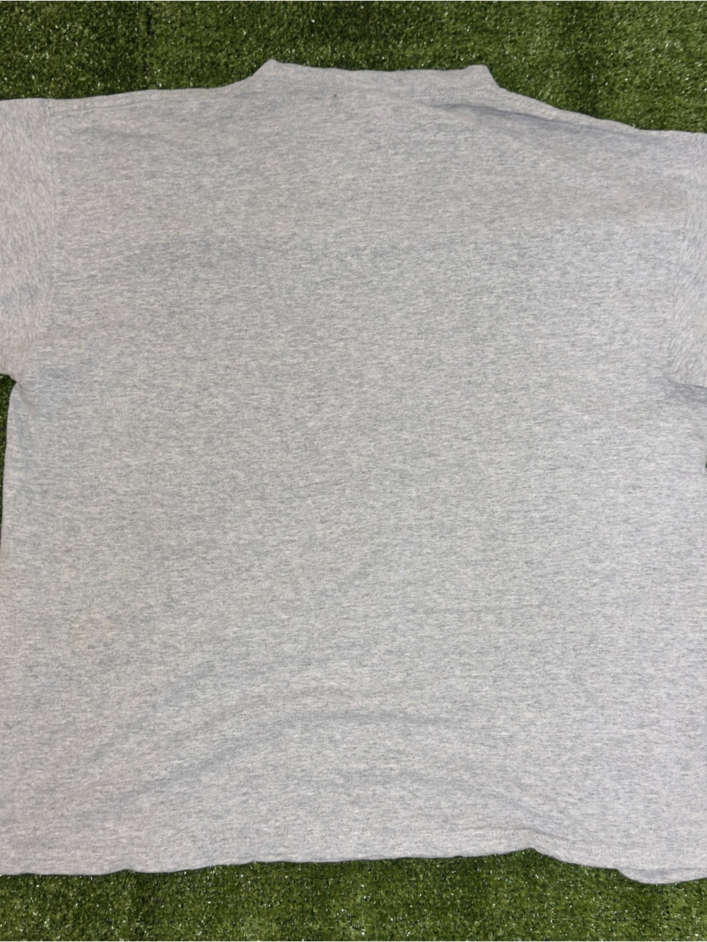 Puma Gray 'Playoffs Mariners 2000' Graphic Crewneck Tee - Picture 2 of 8